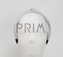 Load image into Gallery viewer, METALLIC TWIST CENTER HEADBAND
