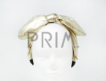 Load image into Gallery viewer, METALLIC LEATHER PUFFY BOW HEADBAND
