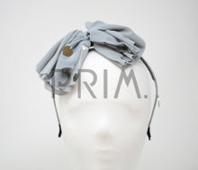 Load image into Gallery viewer, TULLE WITH SEQUINS BOW HEADBAND

