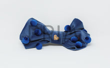 Load image into Gallery viewer, VELVET BOW WITH BUTTONS CLIP
