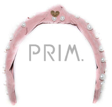 Load image into Gallery viewer, VELVET KNOT WITH PEARLS
