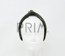 Load image into Gallery viewer, METALLIC VELVET KNOT HEADBAND
