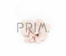 Load image into Gallery viewer, SINGLE METALLIC FLOWER CLIP
