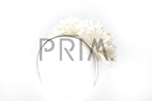 Load image into Gallery viewer, ROLLED COTTON FLOWER HEADBAND
