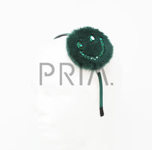 Load image into Gallery viewer, FUR SMILEY HEADBAND
