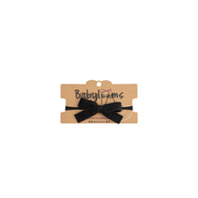 Load image into Gallery viewer, HEIRLOOMS SHERPA SMALL BOW BABY BAND
