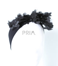 Load image into Gallery viewer, DACEE SCATTERED FLOWERS TULLE BOW BABYBAND
