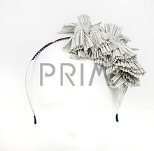 Load image into Gallery viewer, CLUSTER SIDE BOW HEADBAND
