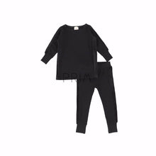 Load image into Gallery viewer, LIL LEGGS VELOUR ACCENT PJS
