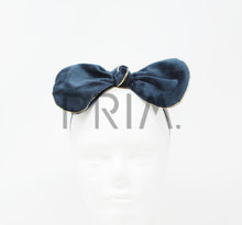 Load image into Gallery viewer, VELVET WITH METALLIC TRIM BOW BABY HEADBAND
