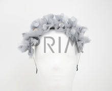 Load image into Gallery viewer, TULLE WITH SEQUINS WREATH HEADBAND
