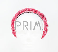 Load image into Gallery viewer, TWISTED PEARL VELVET HEADBAND
