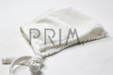 Load image into Gallery viewer, VELOUR BONNET
