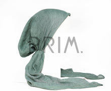 Load image into Gallery viewer, SG SQUARE KNIT PRETIED
