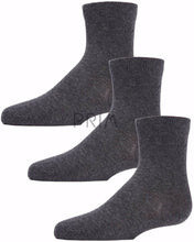 Load image into Gallery viewer, MEMOI MID CUT SOCK
