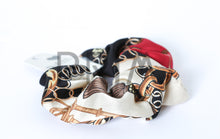 Load image into Gallery viewer, SILK SCRUNCHY
