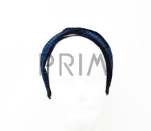 Load image into Gallery viewer, VELVET RIBBED TWIST HEADBAND
