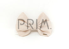 Load image into Gallery viewer, BURLAP STANDING BOW CLIP
