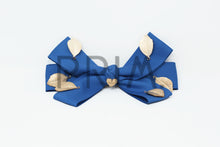 Load image into Gallery viewer, BOW WITH METAL LEAVES CLIP
