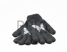 Load image into Gallery viewer, FOIL BUTTERFLY GLOVES
