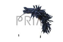 Load image into Gallery viewer, COTTON KNIT THREE POM POMS HEADBAND
