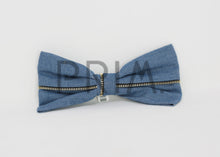 Load image into Gallery viewer, ZIPPER BOW CLIP
