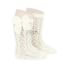 Load image into Gallery viewer, CONDOR CROCHET KNEE SOCK WITH BOW
