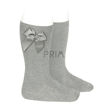 Load image into Gallery viewer, KNEE SOCK WITH GROSGRAIN BOW
