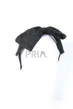 Load image into Gallery viewer, DACEE LACE BOW HEADBAND
