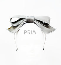 Load image into Gallery viewer, SCUBA WIRE BOW HEADBAND
