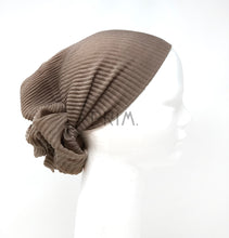 Load image into Gallery viewer, WRINKLED COTTON SCARF
