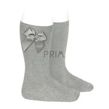 Load image into Gallery viewer, KNEE SOCK WITH GROSGRAIN BOW
