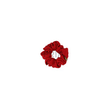 Load image into Gallery viewer, HEIRLOOMS COTTON RIBBED SCRUNCHIE
