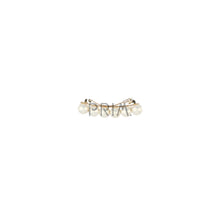 Load image into Gallery viewer, HEIRLOOMS PEARL BAR HAIRPIN
