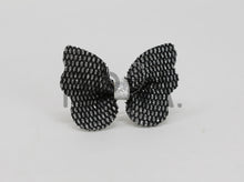 Load image into Gallery viewer, METALLIC SPARKLE BUTTERFLLY CLIP
