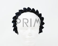 Load image into Gallery viewer, KNIT RUFFLE HEADBAND

